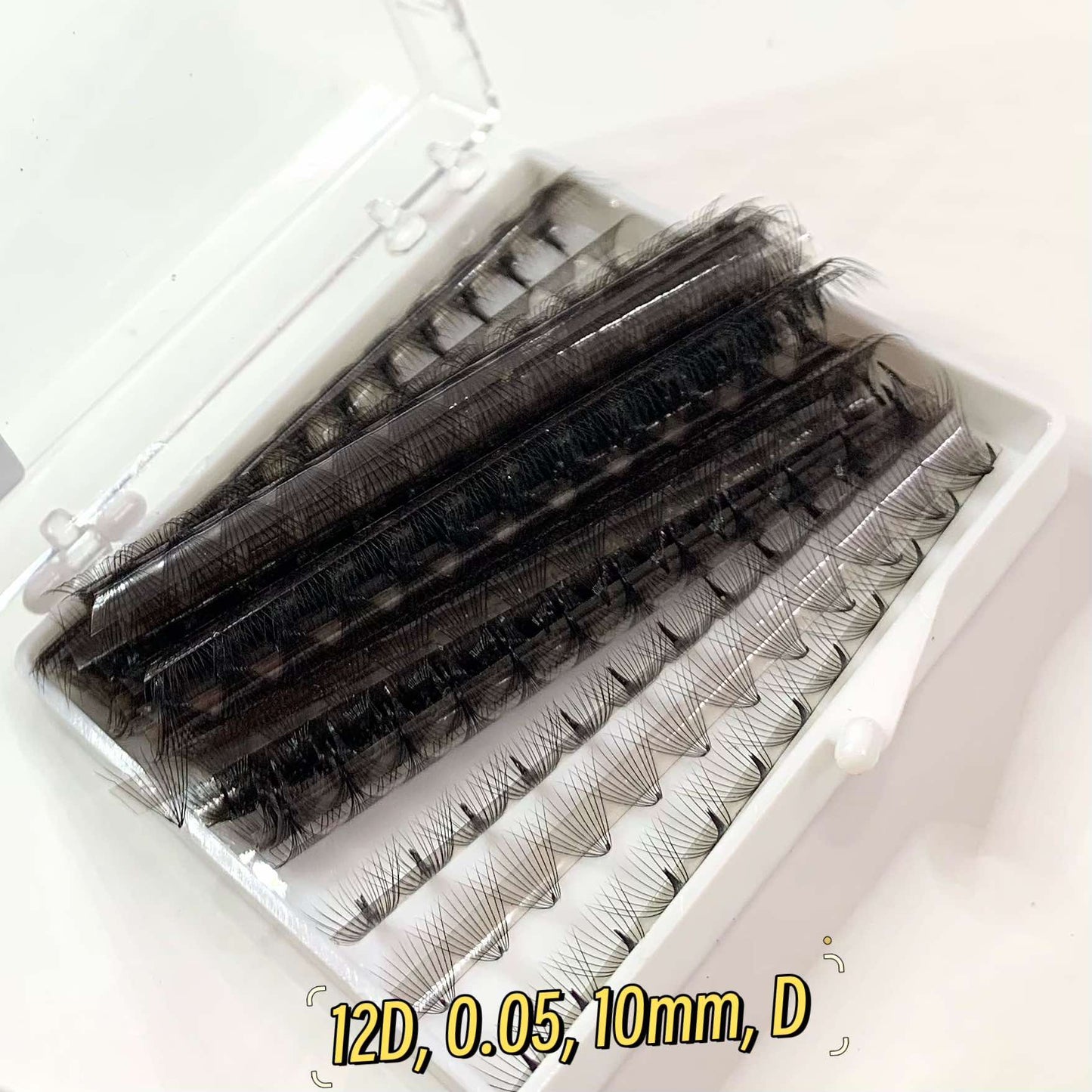 High Quality 12D Handmade Eyelash Extensions with Black Matte Base Directly from Vietnam 500FANS