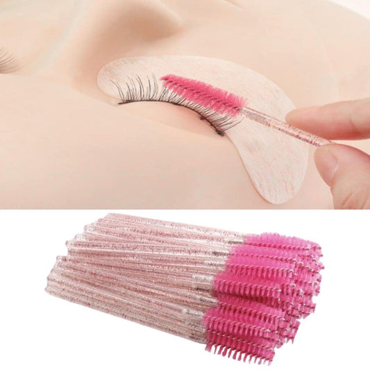 Silk brush for eyelash combing